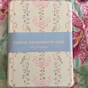 Floral Kindle Paperwhite Case